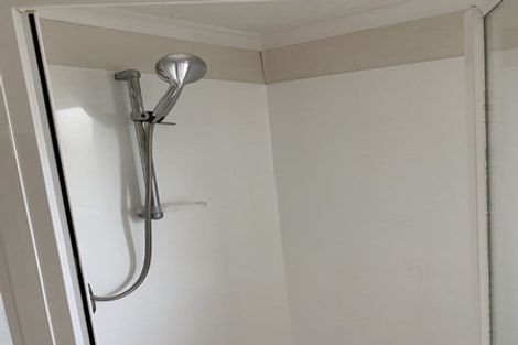 Photo of property in 39 Delmont Close, East Tamaki Heights, Auckland, 2016