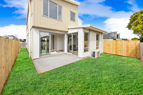 Photo of property in 22 Te Aparangi Road, Papakura, 2110