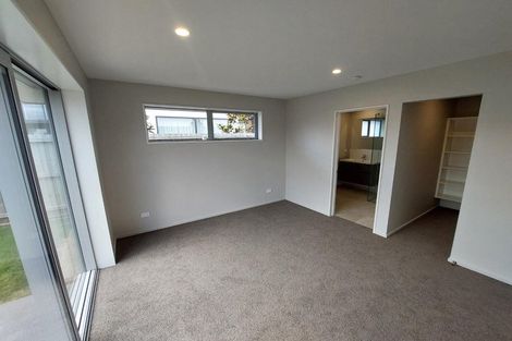 Photo of property in 18 Eccles Place, Halswell, Christchurch, 8025