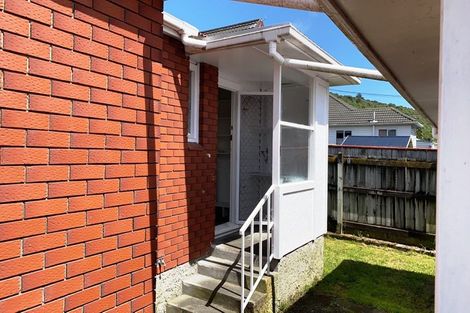 Photo of property in 39 Bledisloe Crescent, Wainuiomata, Lower Hutt, 5014