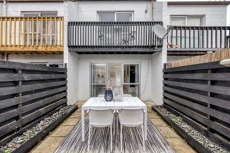 Photo of property in 7/20 Miro Street, Mount Maunganui, 3116