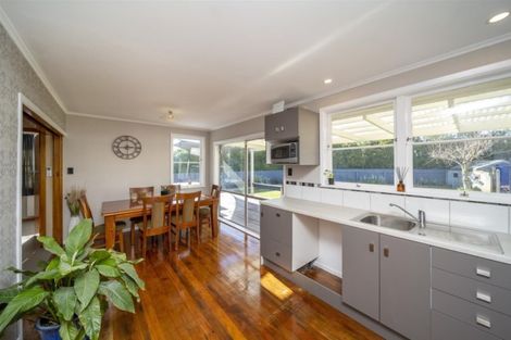 Photo of property in 4 Wera Street, Hawera, 4610