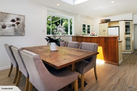 Photo of property in 35 Beach Valley Road, Piha, New Lynn, 0772