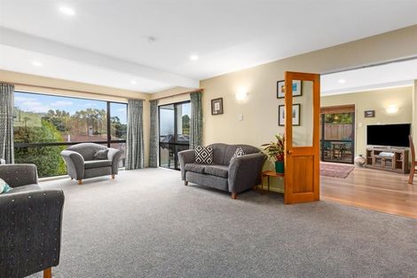 Photo of property in 44 Discovery Drive, Whitby, Porirua, 5024