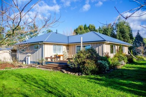Photo of property in 112 Parkers Road, Tahunanui, Nelson, 7011