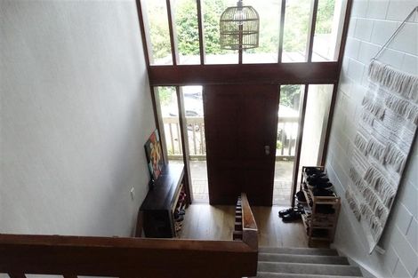 Photo of property in 23 Heaton Grove, Chatswood, Auckland, 0626