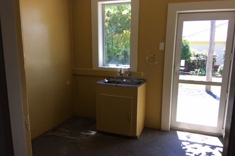 Photo of property in 10 Wye Street, Oamaru, 9400