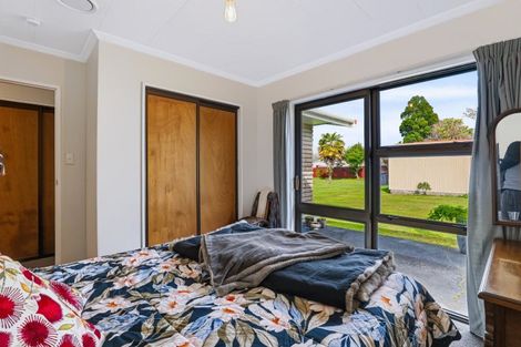 Photo of property in 15 Olivia Street, Stratford, 4332