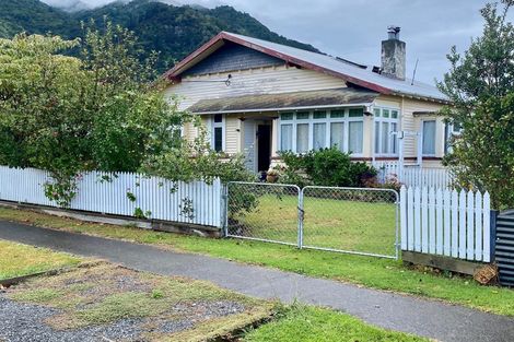 Photo of property in 35 Ema Street, Te Aroha, 3320