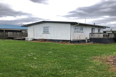 Photo of property in 18 Middlemore Crescent, Papatoetoe, Auckland, 2025