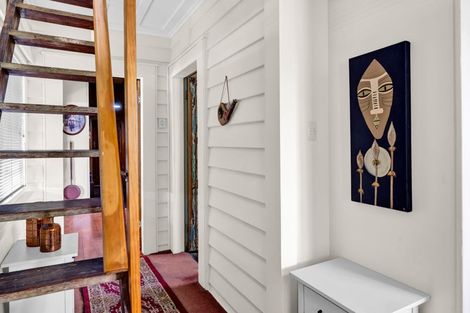 Photo of property in 13 Albion Street, Hawera, 4610