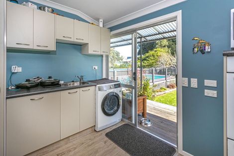 Photo of property in 135 Hauraki Road, Coromandel, 3506