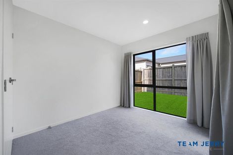 Photo of property in 61 Survila Street, Papakura, 2110