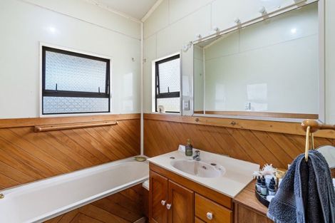 Photo of property in 1-1a Vincent Drive, Levin, 5510