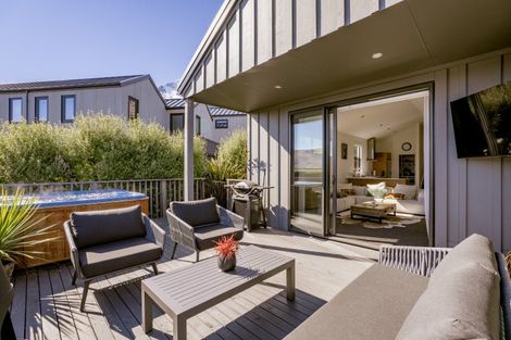 Photo of property in 5 Glenelg Lane, Jacks Point, 9371