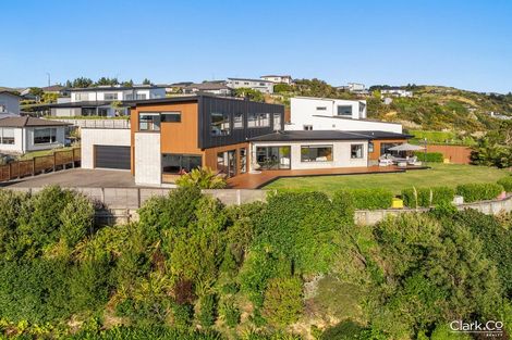 Photo of property in 131 Endeavour Drive, Whitby, Porirua, 5024