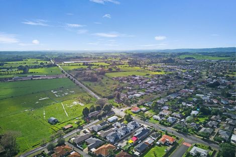 Photo of property in 124 Helvetia Road, Pukekohe, 2120