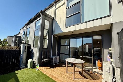 Photo of property in 3/8 Bagnall Avenue, Point England, Auckland, 1072