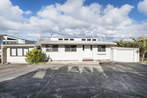 Photo of property in 2/172 Clovelly Road, Bucklands Beach, Auckland, 2012