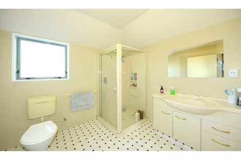 Photo of property in 2/64a Alexandra Street, Richmond, Christchurch, 8013