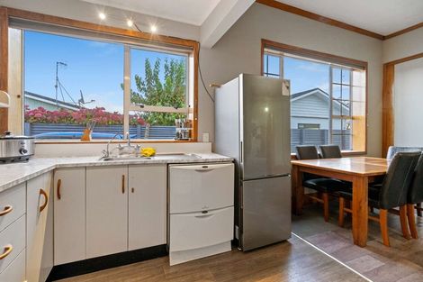 Photo of property in 61 Charles Street, Grasmere, Invercargill, 9810