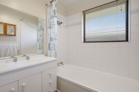 Photo of property in 3 Newfield Drive, Fairview Downs, Hamilton, 3214