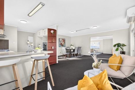 Photo of property in 5 Bittern Place, Henderson, Auckland, 0610