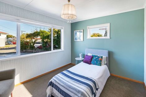 Photo of property in 50 Haydon Street, Roslyn, Palmerston North, 4414
