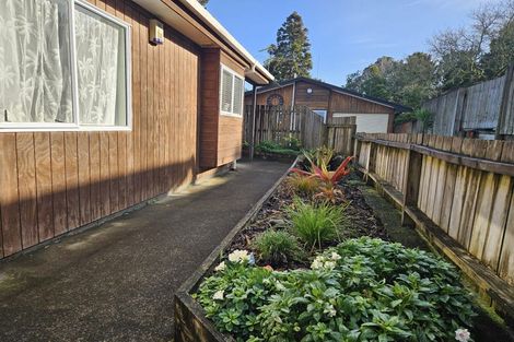 Photo of property in 10 Carlton Road, Pukekohe, 2120