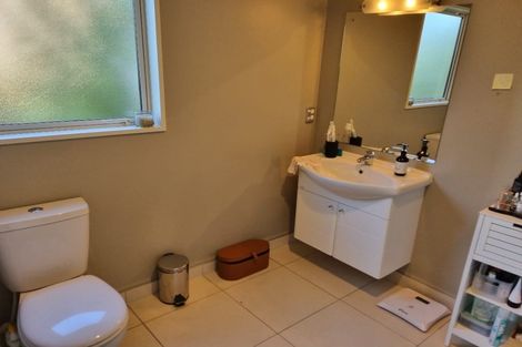 Photo of property in 6 Redcliffs View Lane, Redcliffs, Christchurch, 8081