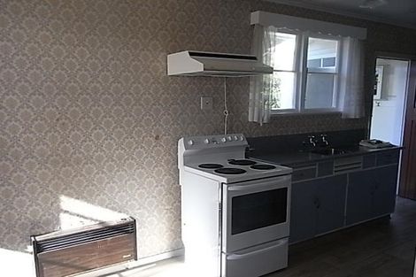 Photo of property in 28 Galway Avenue, Hokowhitu, Palmerston North, 4410