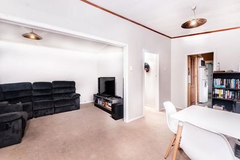 Photo of property in 105 Ohariu Road, Johnsonville, Wellington, 6037