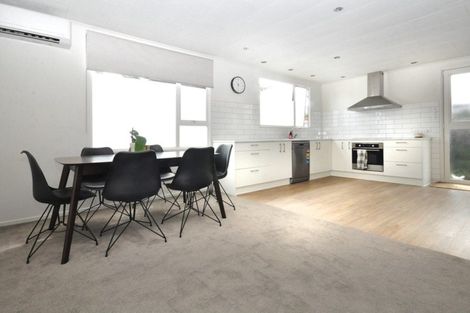 Photo of property in 1/79 Everglade Drive, Goodwood Heights, Auckland, 2105