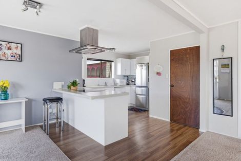 Photo of property in 2 Ngarimu Place, Mount Maunganui, 3116