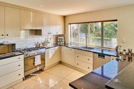 Photo of property in 23 Lanyon Place, Whitby, Porirua, 5024