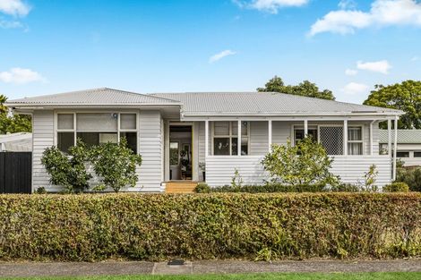 Photo of property in 6 Esmeralda Avenue, Avondale, Auckland, 1026