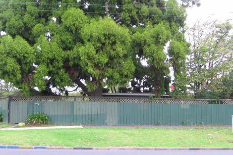 Photo of property in 47 Glendale Road, Glen Eden, Auckland, 0602