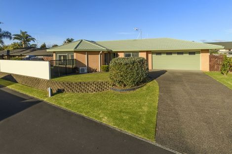 Photo of property in 34 Elderton Avenue, Pyes Pa, Tauranga, 3112