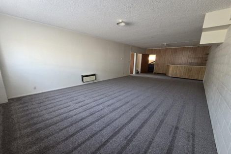 Photo of property in 56 Nevada Drive, Merrilands, New Plymouth, 4312