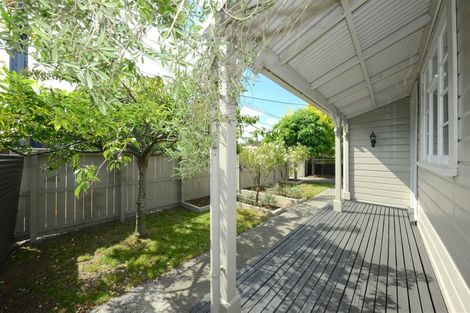 Photo of property in 203 Simeon Street, Spreydon, Christchurch, 8024