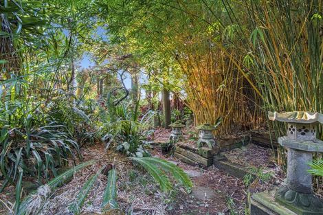 Photo of property in 17 Aquarius Drive, Kawaha Point, Rotorua, 3010