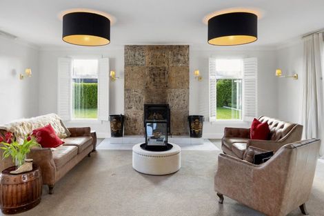 Photo of property in 83 Saint Kilda Road, Cambridge, 3434