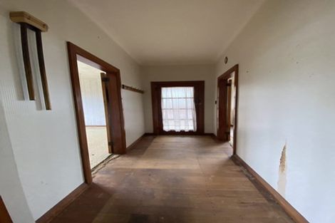 Photo of property in 82 Niblett Street, Whanganui, 4500