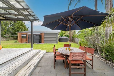 Photo of property in 29 Oyster Drive, Cooks Beach, Whitianga, 3591