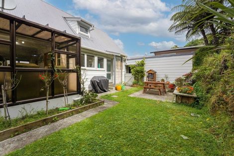 Photo of property in 16 Gainsborough Grove, Belmont, Lower Hutt, 5010