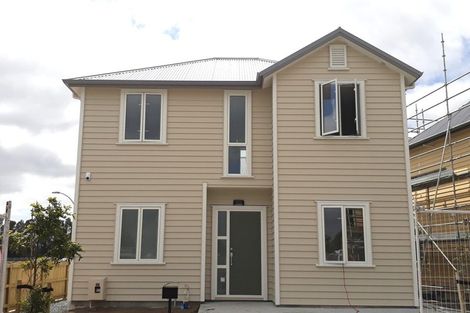 Photo of property in 28 Saddleback Crescent, Papakura, 2110