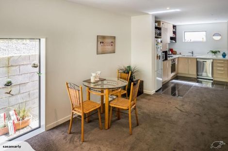 Photo of property in Nouvo Apartments, 11/21 Rugby Street, Mount Cook, Wellington, 6021