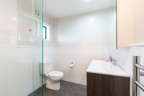 Photo of property in 48 Evans Road, Glen Eden, Auckland, 0602