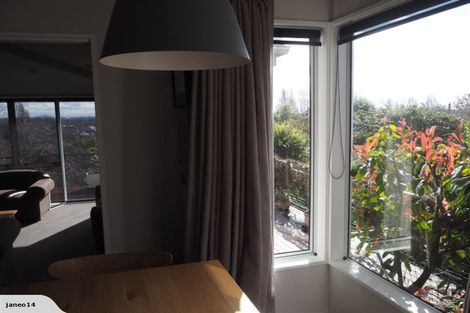 Photo of property in 8 Rhodesvale Terrace, Cashmere, Christchurch, 8022