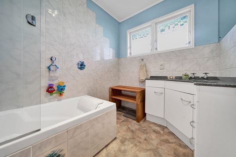 Photo of property in 7 Oleander Place, Bell Block, New Plymouth, 4312